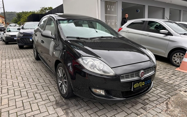 imagem-https://www.socarrao.com.br/sc-vehicle-images-prod/4422389/1792678239356-6d4c6bb0-97b6-4144-bb76-fc77c734856f.jpeg