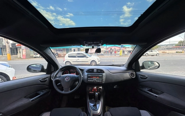 imagem-https://www.socarrao.com.br/sc-vehicle-images-prod/4422389/1792678239366-a66094d6-670d-4e9f-92f9-a7eac3e3eee3.jpeg