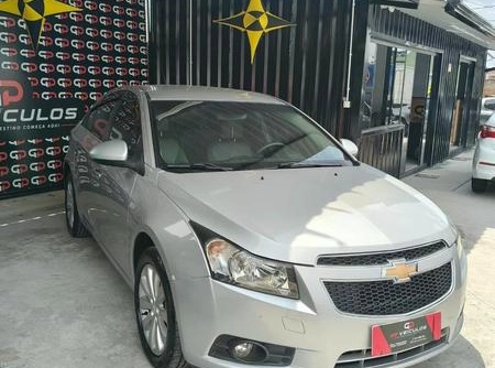 Chevrolet Cruze 2014 Prata — foto 1 de 3