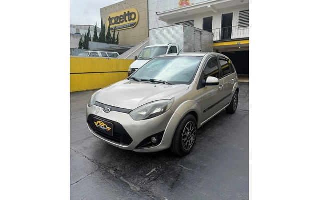 imagem-https://www.socarrao.com.br/sc-vehicle-images-prod/4422428/1792678607156-5_111550.jpg