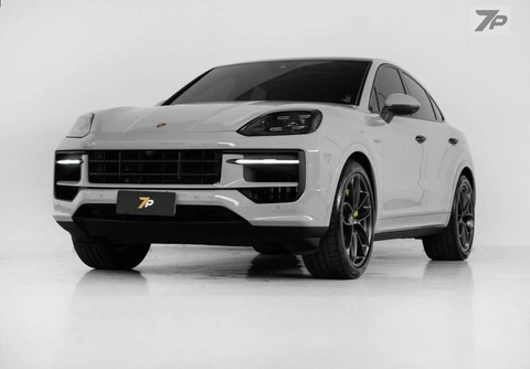 Porsche Cayenne 2024 Cinza — foto 1 de 3