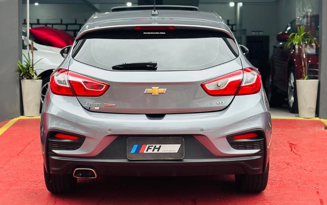 imagem-https://www.socarrao.com.br/sc-vehicle-images-prod/4422437/1792678704240-gb-0d2a25d.jpeg