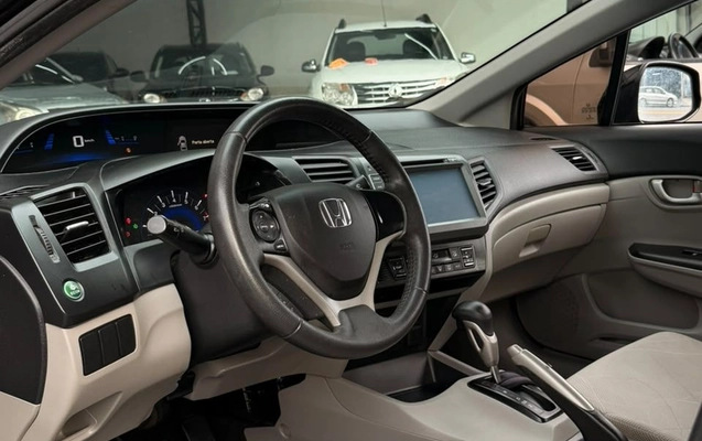imagem-https://www.socarrao.com.br/sc-vehicle-images-prod/4422485/1792678873679-gb-c871673.jpeg