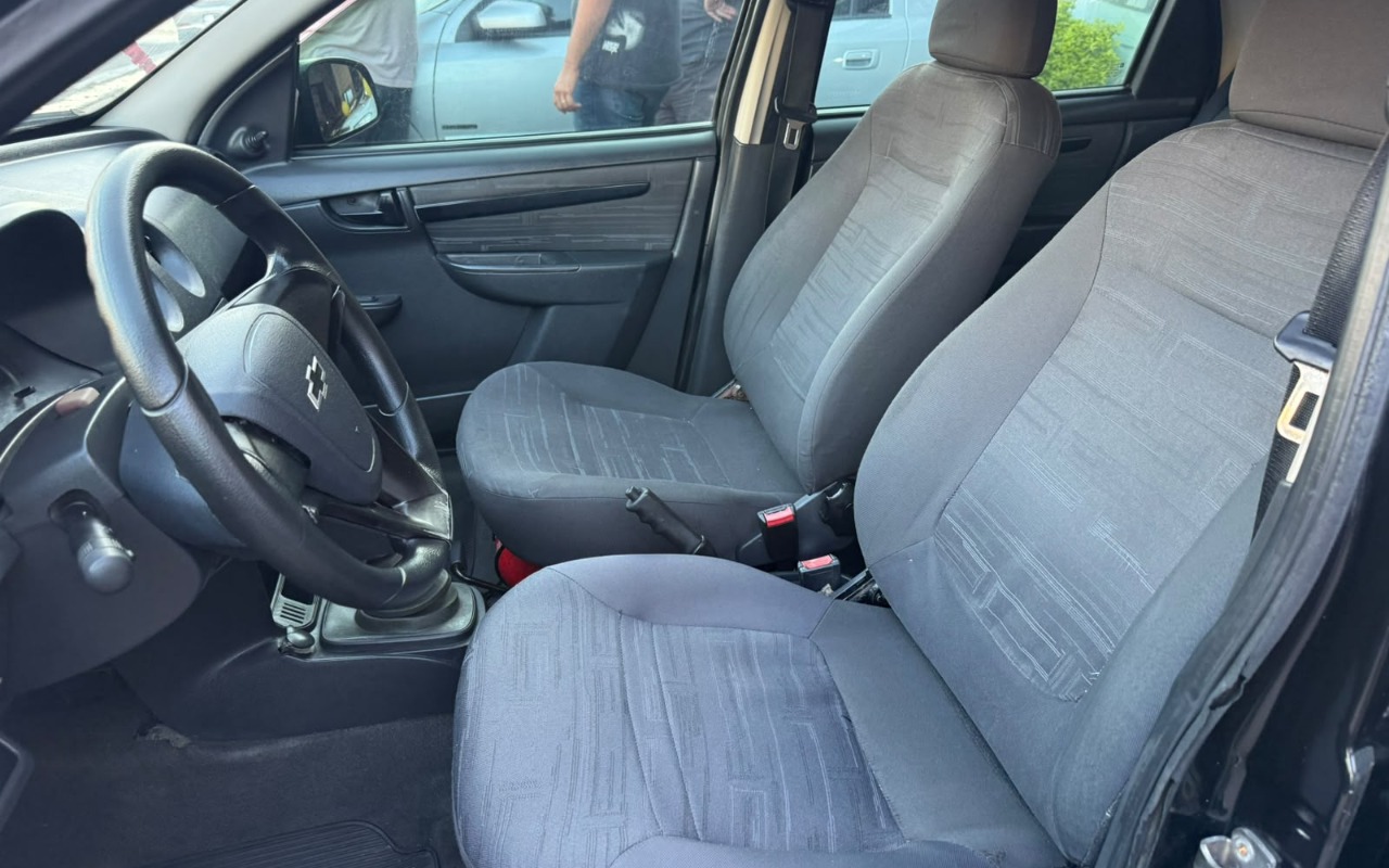 imagem-https://www.socarrao.com.br/sc-vehicle-images-prod/4422512/1792679010430-V2hhdHNBcHAgSW1hZ2UgMjAyNi0wOS0yNSBhdCAxNy4yMy4xNyAoMSkuanBlZw.jpeg