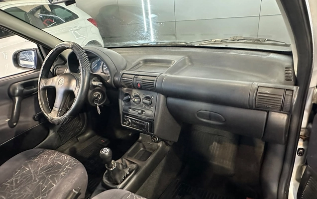 imagem-https://www.socarrao.com.br/sc-vehicle-images-prod/4422517/1792679065988-003_c5c260520d07e8fc7f5a2e0aa57664a4.jpg