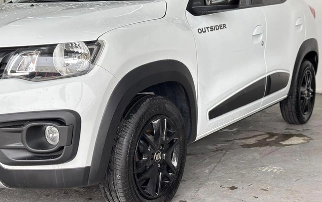 imagem-https://www.socarrao.com.br/sc-vehicle-images-prod/4422523/1792763237972-8595359_8_B_a71affdcaf.jpeg