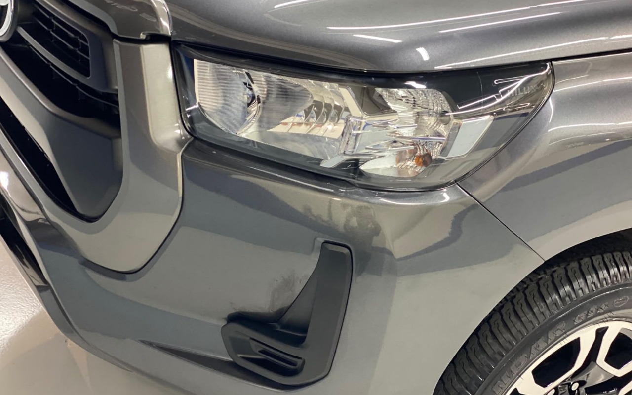 imagem-https://www.socarrao.com.br/sc-vehicle-images-prod/4422525/1792679123464-VE9ZT1RBIEhJTFVYIENEIC0gMjAyNCAtIENJTlpBIC0gVEFTMEoyMyAoMTIpLmpwZw.jpg