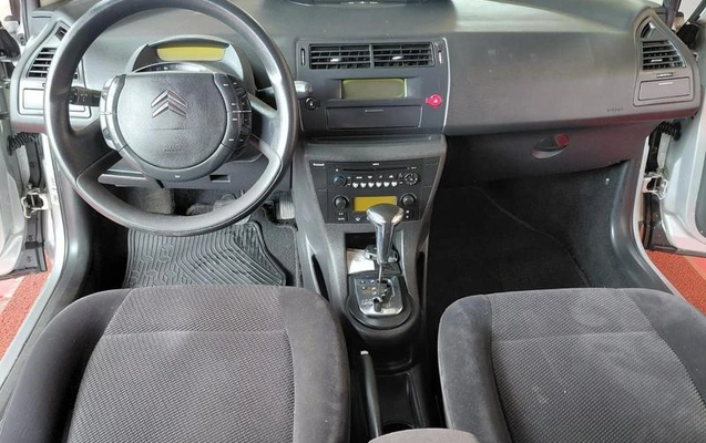 imagem-https://www.socarrao.com.br/sc-vehicle-images-prod/4422536/1792679207212-8579615_7_B_efb94de1cc.jpeg
