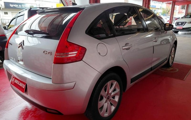 imagem-https://www.socarrao.com.br/sc-vehicle-images-prod/4422536/1792679207216-8579615_4_B_cd8f26cfa3.jpeg