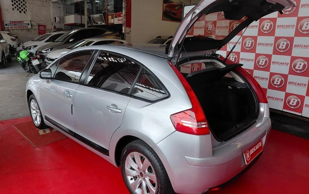imagem-https://www.socarrao.com.br/sc-vehicle-images-prod/4422536/1792679207223-8579615_4_B_b257c48fb2.jpeg