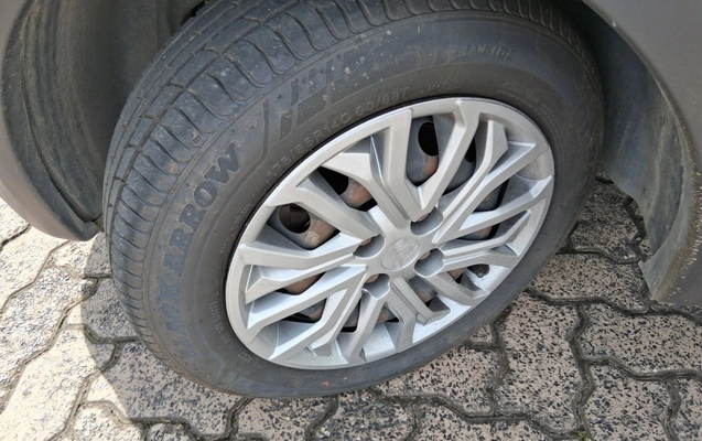 imagem-https://www.socarrao.com.br/sc-vehicle-images-prod/4422547/1792679312597-1_112829.jpg