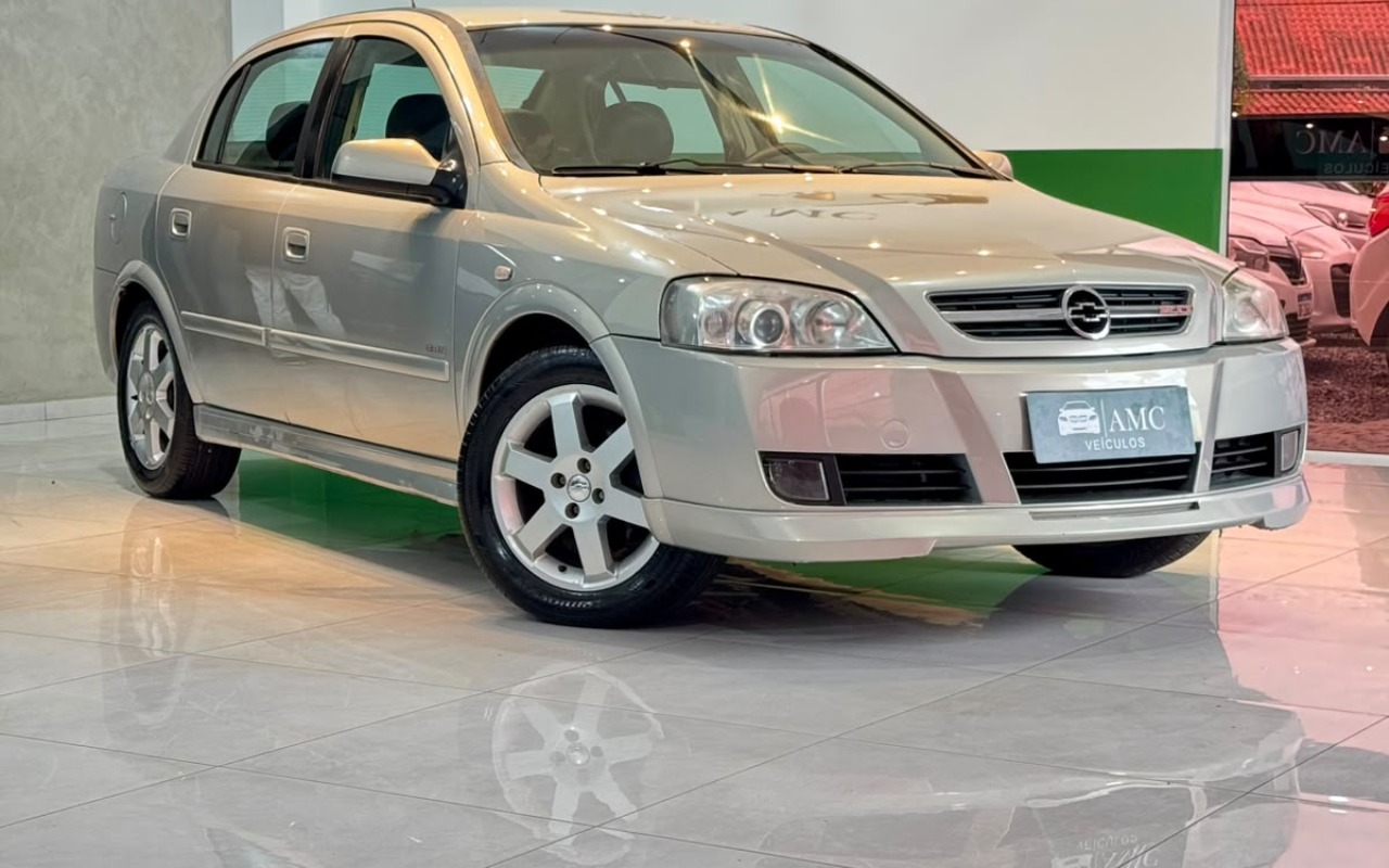 Chevrolet Astra 2005 Bege — foto 1 de 3