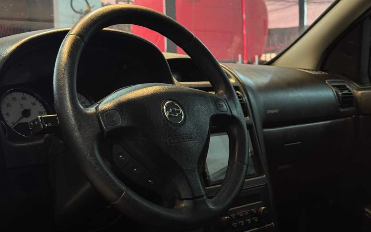 imagem-https://www.socarrao.com.br/sc-vehicle-images-prod/4422567/1792694287541-V2hhdHNBcHAgSW1hZ2UgMjAyNi0xMC0yMiBhdCAxMS4wOC4xNy5qcGVn.jpeg