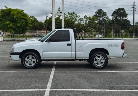 Chevrolet S10 2010 Branco — foto 1 de 3