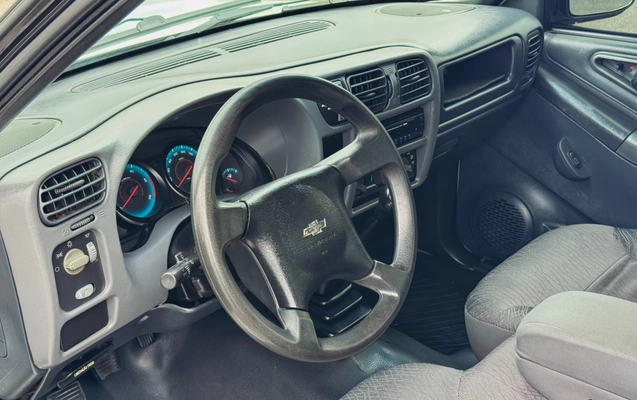 imagem-https://www.socarrao.com.br/sc-vehicle-images-prod/4422616/1792679750694-cf786de3-70fe-4894-9cd3-b650ac6da070.jpg