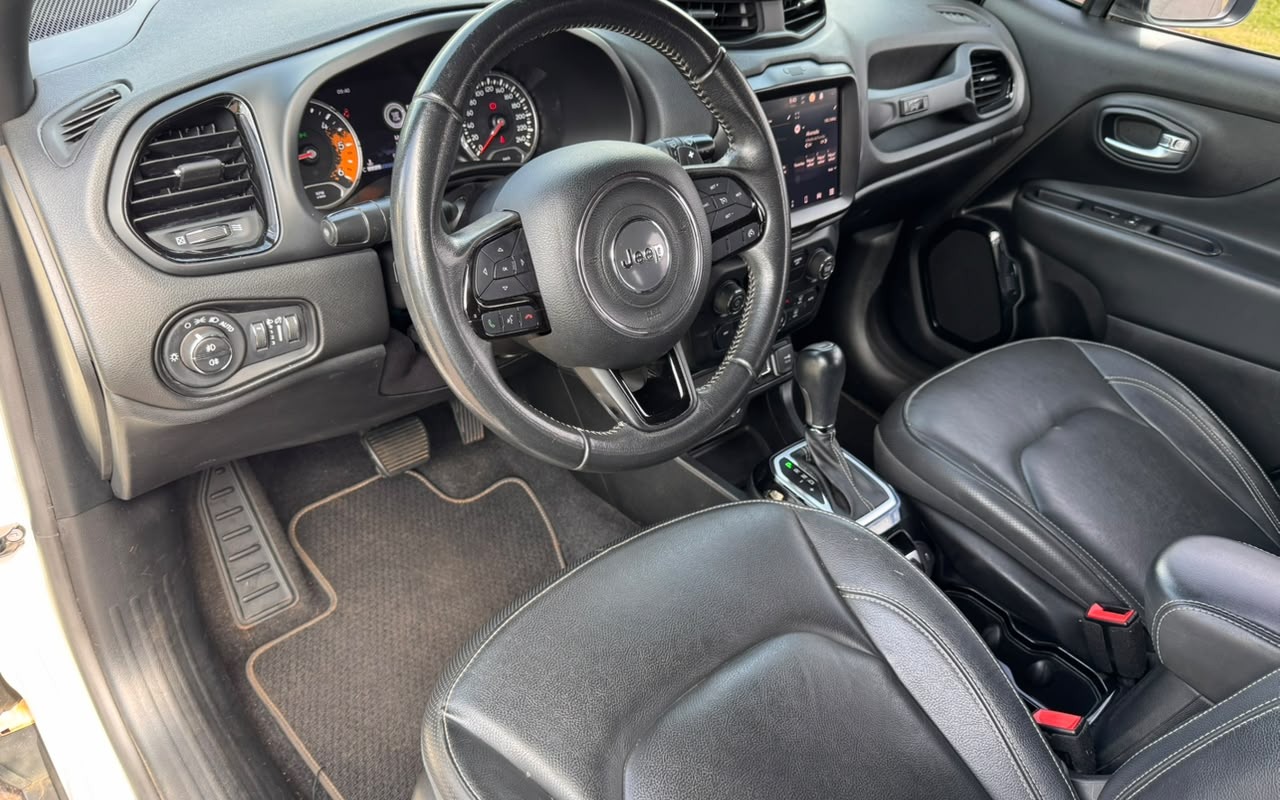 imagem-https://www.socarrao.com.br/sc-vehicle-images-prod/4422666/1792680093686-V2hhdHNBcHAgSW1hZ2UgMjAyNi0xMC0yMSBhdCAxNi4yMy4yMSAoMSkuanBlZw.jpeg
