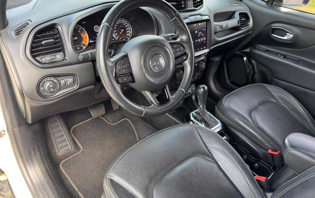 imagem-https://www.socarrao.com.br/sc-vehicle-images-prod/4422666/1792680093686-V2hhdHNBcHAgSW1hZ2UgMjAyNi0xMC0yMSBhdCAxNi4yMy4yMSAoMSkuanBlZw.jpeg