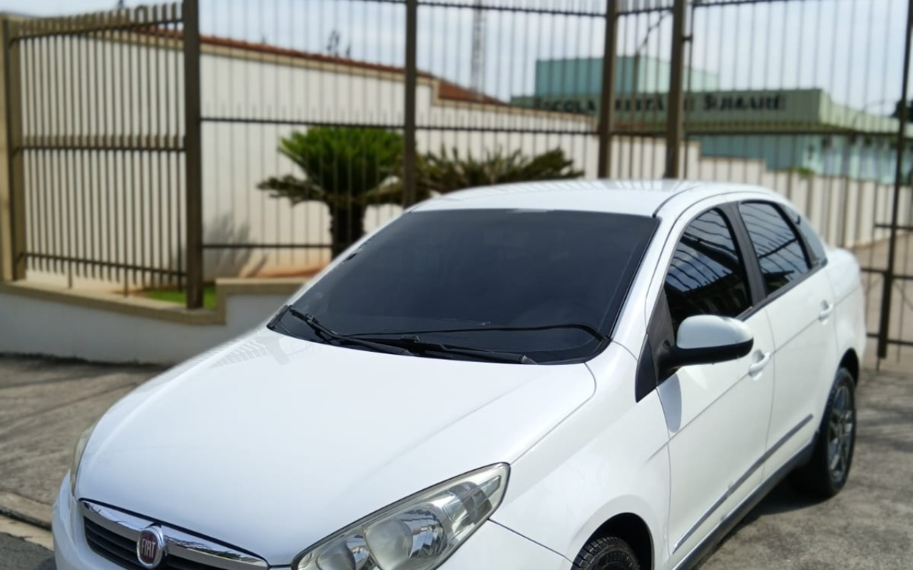 imagem-https://www.socarrao.com.br/sc-vehicle-images-prod/4422682/1792680452300-U2llbmE1LmpwZWc.jpeg