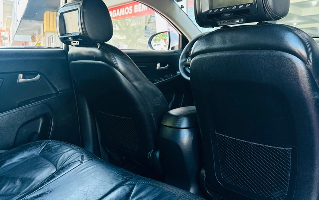imagem-https://www.socarrao.com.br/sc-vehicle-images-prod/4422748/1793204332813-gb-4649366.jpeg