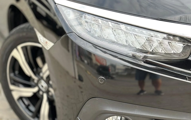 imagem-https://www.socarrao.com.br/sc-vehicle-images-prod/4422758/1792680937757-003_97a496d433cac260e1478b18d282d93c.jpg