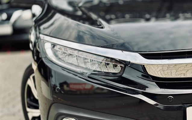 imagem-https://www.socarrao.com.br/sc-vehicle-images-prod/4422758/1792680937759-003_ed9d9f591ba780945b3e50db8cdd9925.jpg