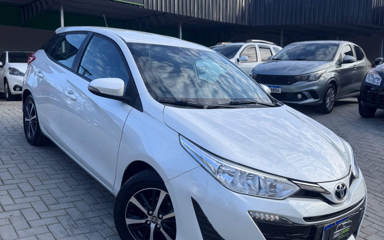 Toyota Yaris 2019 Branco — foto 1 de 3