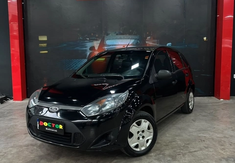 Ford Fiesta 2011 Preto — foto 1 de 3