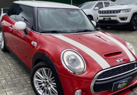 Mini COOPER 2015 Vermelho — foto 1 de 3