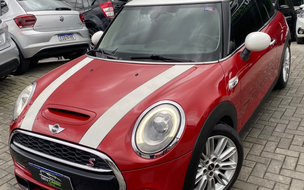imagem-https://www.socarrao.com.br/sc-vehicle-images-prod/4422849/1792681721711-SU1HLTIwMjYxMDIxLVdBMDI0OS5qcGc.jpg