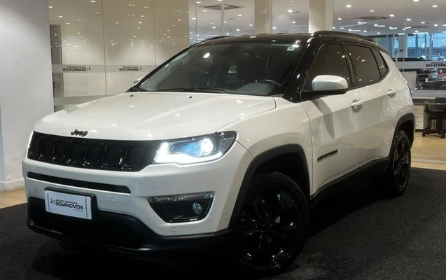 imagem-https://www.socarrao.com.br/sc-vehicle-images-prod/4422876/1792681864597-8561073_1_B_b699691a70.jpeg