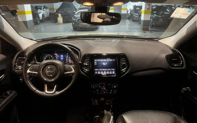 imagem-https://www.socarrao.com.br/sc-vehicle-images-prod/4422876/1792681864604-8561073_11_B_fdeaafa836.jpeg