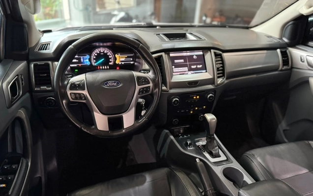 imagem-https://www.socarrao.com.br/sc-vehicle-images-prod/4422892/1792681990673-2_121248.jpg