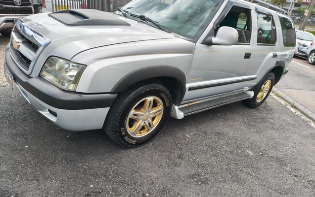 imagem-https://www.socarrao.com.br/sc-vehicle-images-prod/4422900/1792682030948-V2hhdHNBcHAgSW1hZ2UgMjAyNi0xMC0yMCBhdCAxNS4yNy40NyAoMSkuanBlZw.jpeg