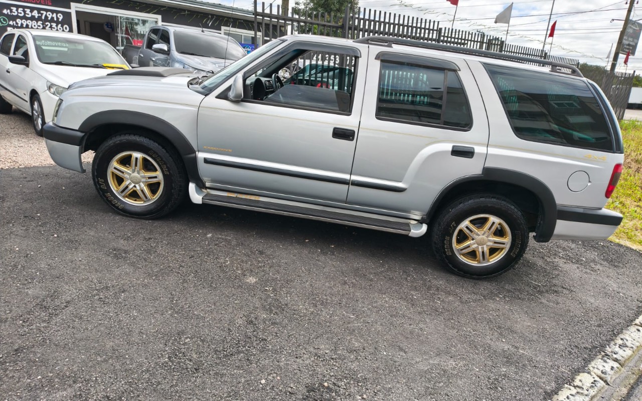 imagem-https://www.socarrao.com.br/sc-vehicle-images-prod/4422900/1792682031173-V2hhdHNBcHAgSW1hZ2UgMjAyNi0xMC0yMCBhdCAxNS4yNy40Ny5qcGVn.jpeg