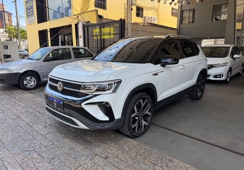 Volkswagen Taos 2024 Branco — foto 1 de 3