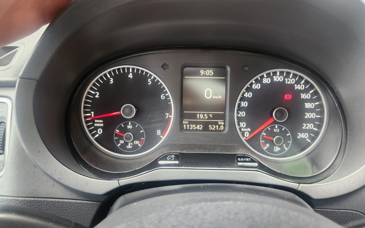 imagem-https://www.socarrao.com.br/sc-vehicle-images-prod/4422953/1792682423037-V2hhdHNBcHAgSW1hZ2UgMjAyNi0xMC0yMiBhdCAwOS4wNi4wOSAoMSkuanBlZw.jpeg