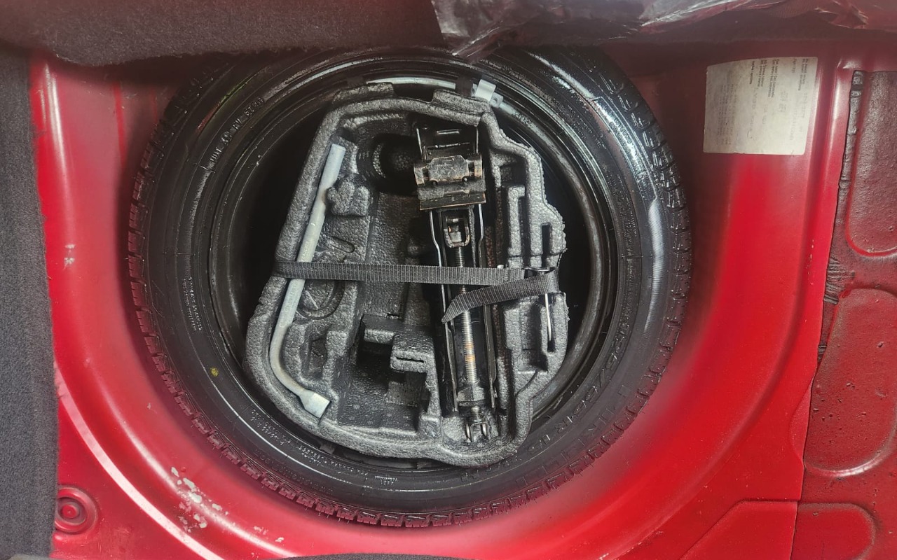 imagem-https://www.socarrao.com.br/sc-vehicle-images-prod/4422953/1792682423886-V2hhdHNBcHAgSW1hZ2UgMjAyNi0xMC0yMiBhdCAwOS4wNi4wNy5qcGVn.jpeg