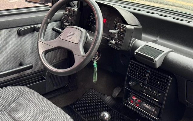 imagem-https://www.socarrao.com.br/sc-vehicle-images-prod/4423077/1792690472751-8595039_0_B_631cb5b6a6.jpeg