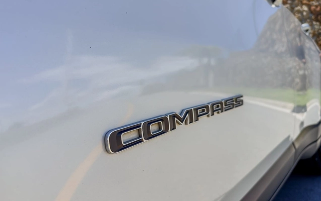 imagem-https://www.socarrao.com.br/sc-vehicle-images-prod/4423100/1792683631870-1_044138.jpg