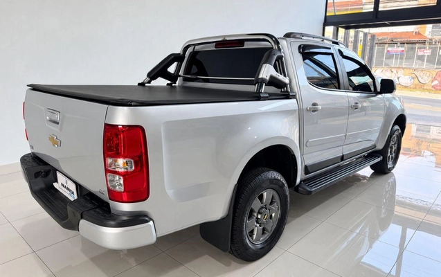 imagem-https://www.socarrao.com.br/sc-vehicle-images-prod/4423104/1792683674840-1239810.jpg