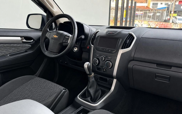 imagem-https://www.socarrao.com.br/sc-vehicle-images-prod/4423104/1792683674845-1239812.jpg