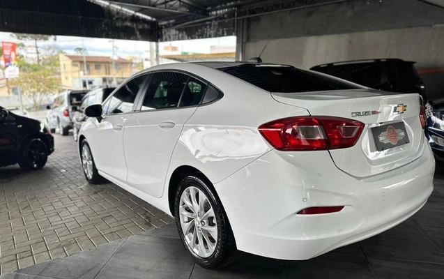 imagem-https://www.socarrao.com.br/sc-vehicle-images-prod/4423105/1792683715583-8594502_5_B_da8f9abd08.jpeg