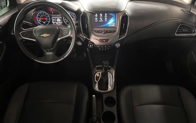 imagem-https://www.socarrao.com.br/sc-vehicle-images-prod/4423105/1792683715587-8594502_8_B_c3fcd42244.jpeg