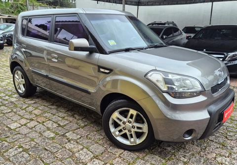 Kia SOUL 2010 Cinza — foto 1 de 3