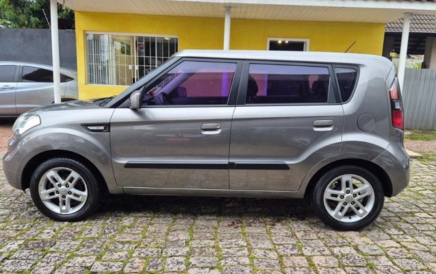 imagem-https://www.socarrao.com.br/sc-vehicle-images-prod/4423110/1792683727107-V2hhdHNBcHAgSW1hZ2UgMjAyNi0xMC0yMiBhdCAxMi4xMS4xNS5qcGVn.jpeg