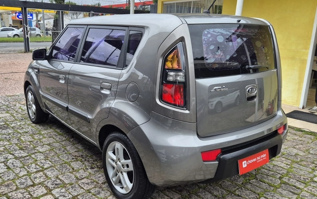 imagem-https://www.socarrao.com.br/sc-vehicle-images-prod/4423110/1792683727250-V2hhdHNBcHAgSW1hZ2UgMjAyNi0xMC0yMiBhdCAxMi4xMS4xOC5qcGVn.jpeg