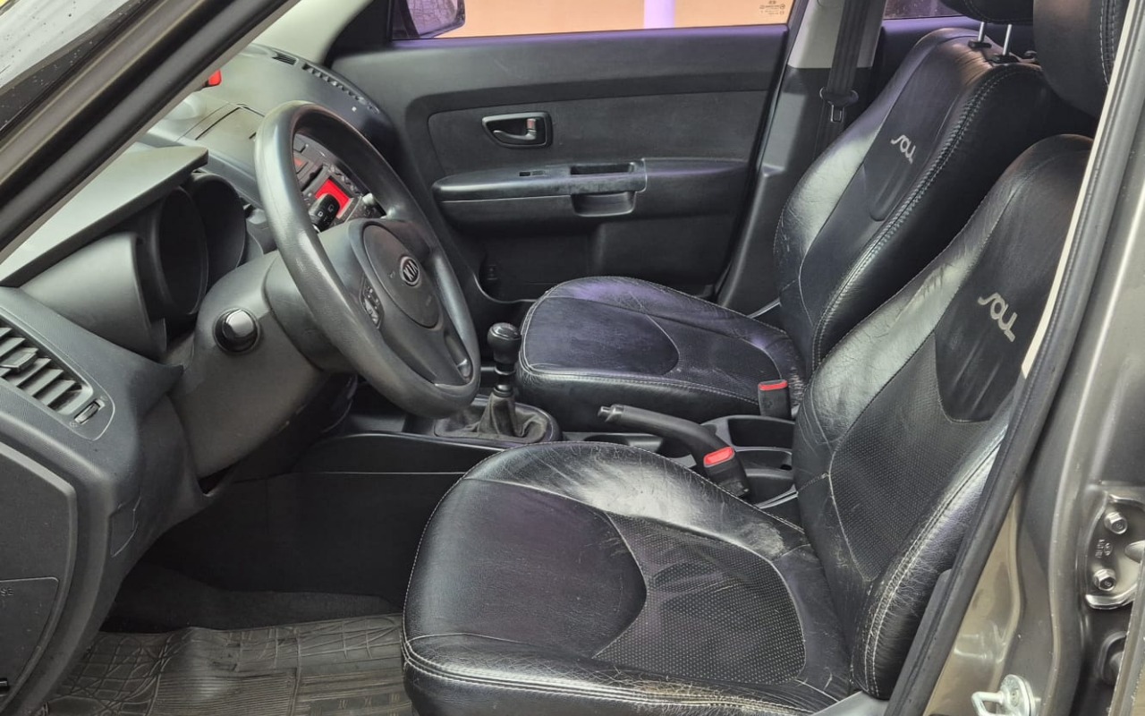 imagem-https://www.socarrao.com.br/sc-vehicle-images-prod/4423110/1792683727659-V2hhdHNBcHAgSW1hZ2UgMjAyNi0xMC0yMiBhdCAxMi4xMS4yNi5qcGVn.jpeg