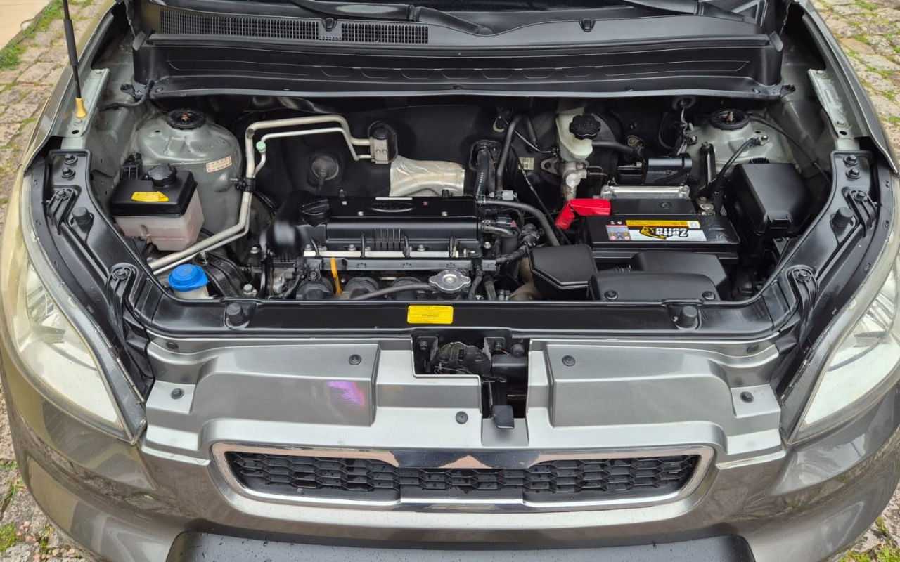 imagem-https://www.socarrao.com.br/sc-vehicle-images-prod/4423110/1792683728084-V2hhdHNBcHAgSW1hZ2UgMjAyNi0xMC0yMiBhdCAxMi4xMS4zNi5qcGVn.jpeg
