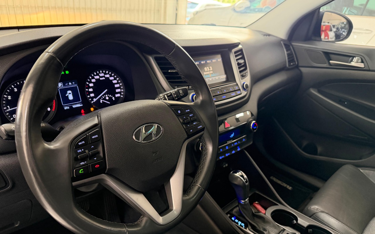 imagem-https://www.socarrao.com.br/sc-vehicle-images-prod/4423185/1792684359642-V2hhdHNBcHAgSW1hZ2UgMjAyNi0xMC0yMiBhdCAxMi4zNy4zNSAoMSkuanBlZw.jpeg