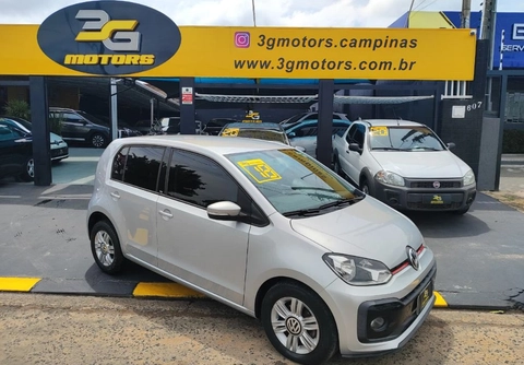 Volkswagen Up! 2018 Prata — foto 1 de 3